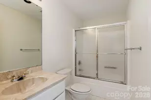 132 Broadmoor Dr, Flat Rock, NC 28731 - Photo 37