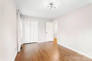 4901 Charmapeg Ave, Charlotte, NC 28211 - Photo 37