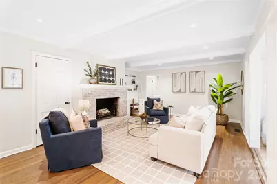 4901 Charmapeg Avenue, Charlotte, NC 28211 - Photo 13