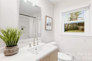 4901 Charmapeg Ave, Charlotte, NC 28211 - Photo 31