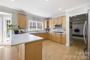 4425 Glen Oaks Dr, Weddington, NC 28104 - Photo 11