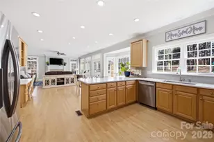 4425 Glen Oaks Dr, Weddington, NC 28104 - Photo 3