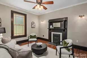 15 Hillside St, Asheville, NC 28801 - Photo 9
