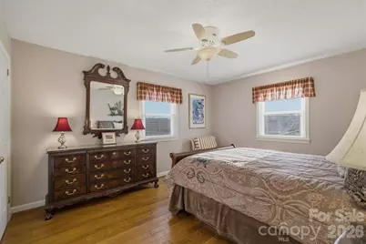 1405 Lower Creek Drive NE, Lenoir, NC 28645 - Photo 25