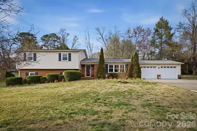 1405 Lower Creek Drive NE, Lenoir, NC 28645 - Photo 1