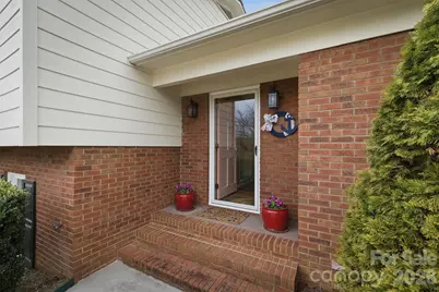 1405 Lower Creek Drive NE, Lenoir, NC 28645 - Photo 7