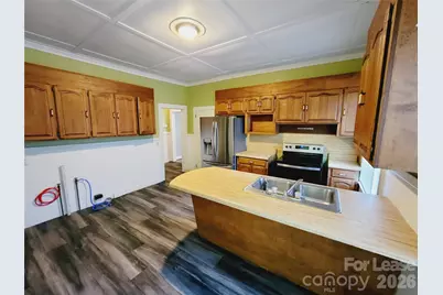 105 N Liberty Street, Gastonia, NC 28052 - Photo 11