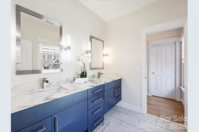 709 E 10th Street, Charlotte, NC 28202 - Photo 25