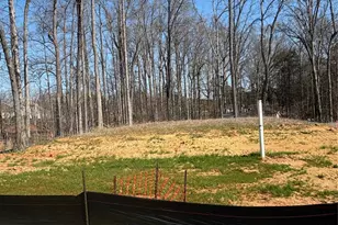 6740 Fairford Dr, Charlotte, NC 28215 - Photo 1