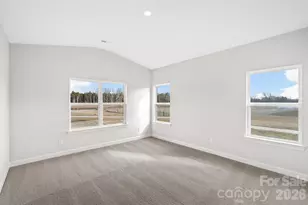 6740 Fairford Dr, Charlotte, NC 28215 - Photo 11