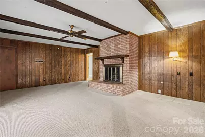 8122 Knollwood Circle, Charlotte, NC 28213 - Photo 11