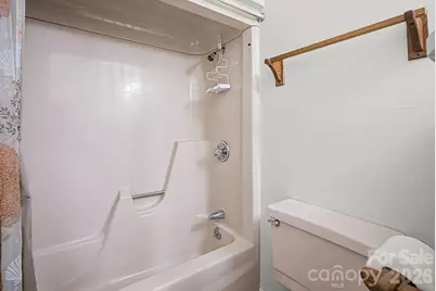 8122 Knollwood Circle, Charlotte, NC 28213 - Photo 29