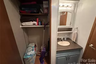 125 Cardinal Ave, New London, NC 28127 - Photo 23