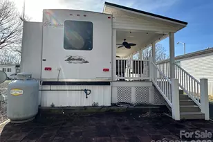 125 Cardinal Ave, New London, NC 28127 - Photo 29