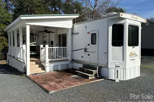 125 Cardinal Ave, New London, NC 28127 - Photo 3