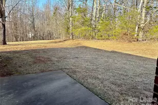 521 Cedar Springs Dr, Lincolnton, NC 28092 - Photo 11