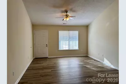 521 Cedar Springs Drive, Lincolnton, NC 28092 - Photo 3