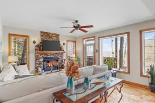 61 Creekside Wy, Burnsville, NC 28714 - Photo 19