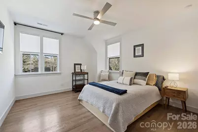 1414 Briar Creek Road, Charlotte, NC 28205 - Photo 35