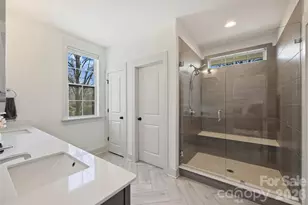 1414 Briar Creek Rd, Charlotte, NC 28205 - Photo 33