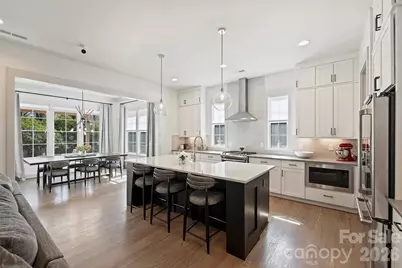 1414 Briar Creek Road, Charlotte, NC 28205 - Photo 9