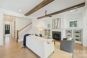 1414 Briar Creek Rd, Charlotte, NC 28205 - Photo 9