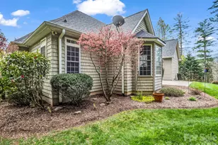 21 Kanuga Forest Dr, Hendersonville, NC 28739 - Photo 41