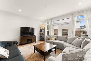 11043 Stetler St, Charlotte, NC 28204 - Photo 7