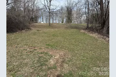 000 Jackson Loop Road #3, Flat Rock, NC 28731 - Photo 5