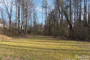 000 Jackson Loop Rd, Flat Rock, NC 28731 - Photo 1