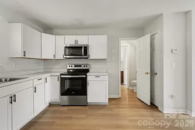 3563 Burkland Drive, Charlotte, NC 28205 - Photo 5