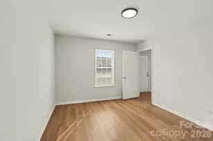 3563 Burkland Dr, Charlotte, NC 28205 - Photo 13