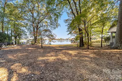 17005 Belle Isle Drive, Cornelius, NC 28031 - Photo 19