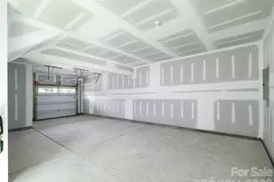 11738 Avocet St, Charlotte, NC 28215 - Photo 31