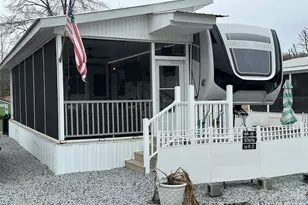 142 Putt-Putt Ln, New London, NC 28127 - Photo 3