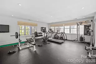 640 Colville Rd, Charlotte, NC 28207 - Photo 27