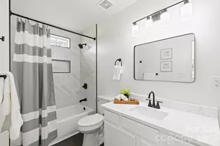 913 Tennyson Dr, Charlotte, NC 28208 - Photo 5