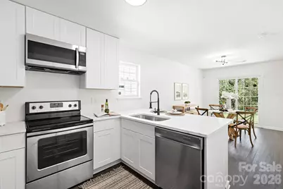 913 Tennyson Drive, Charlotte, NC 28208 - Photo 15