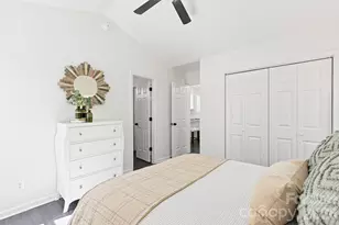 913 Tennyson Dr, Charlotte, NC 28208 - Photo 9