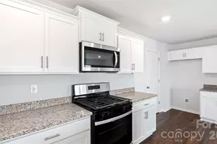 59 Caroline Vly Ln, Hendersonville, NC 28792 - Photo 5