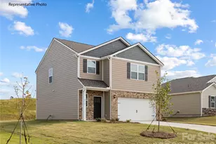 1406 Mammoth Rd, Hickory, NC 28602 - Photo 1