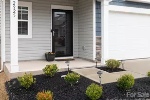 2925 Legacy Rdg Ln, Catawba, NC 28609 - Photo 3