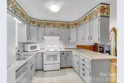 2445 S Lakeshore Drive, Lake Junaluska, NC 28745 - Photo 11