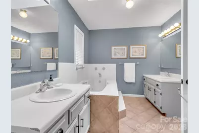 2445 S Lakeshore Drive, Lake Junaluska, NC 28745 - Photo 17