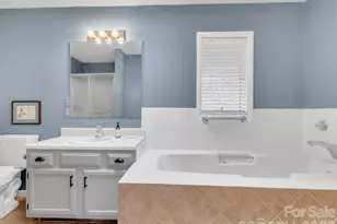 2445 S Lakeshore Dr, Lake Junaluska, NC 28745 - Photo 15