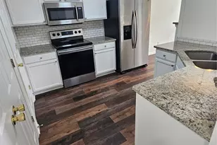 2016 Cindy Creek Ln, Charlotte, NC 28216 - Photo 7