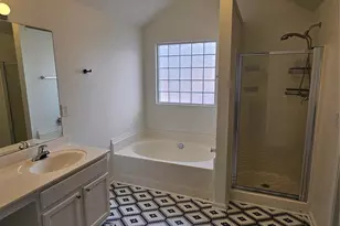 2016 Cindy Creek Ln, Charlotte, NC 28216 - Photo 15