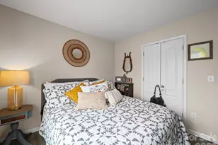 2017 Longhorn Dr, Dallas, NC 28034 - Photo 17