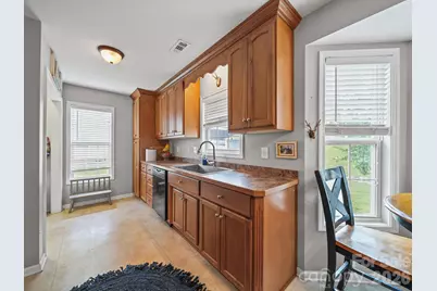 2017 Longhorn Drive, Dallas, NC 28034 - Photo 7