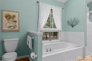 203 Heathcote Rd, Hendersonville, NC 28791 - Photo 21